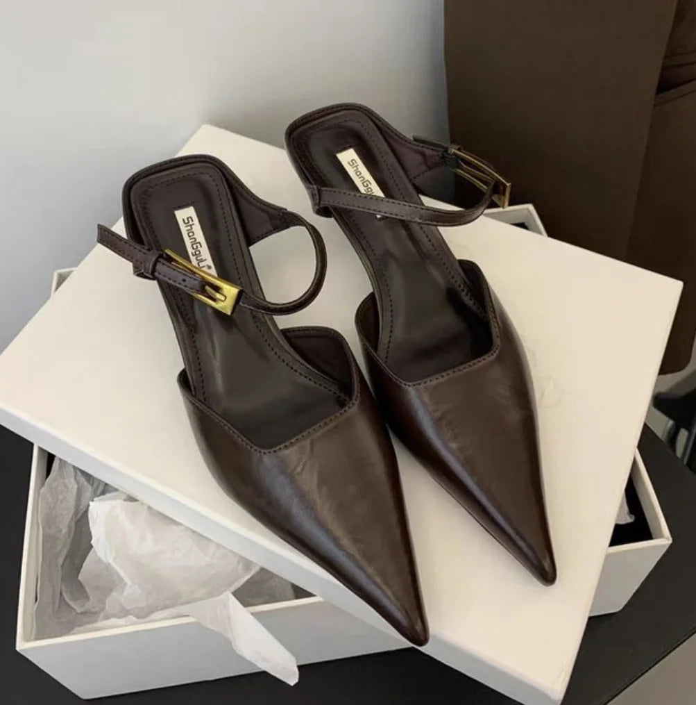 Slingback Pumps | Navando 