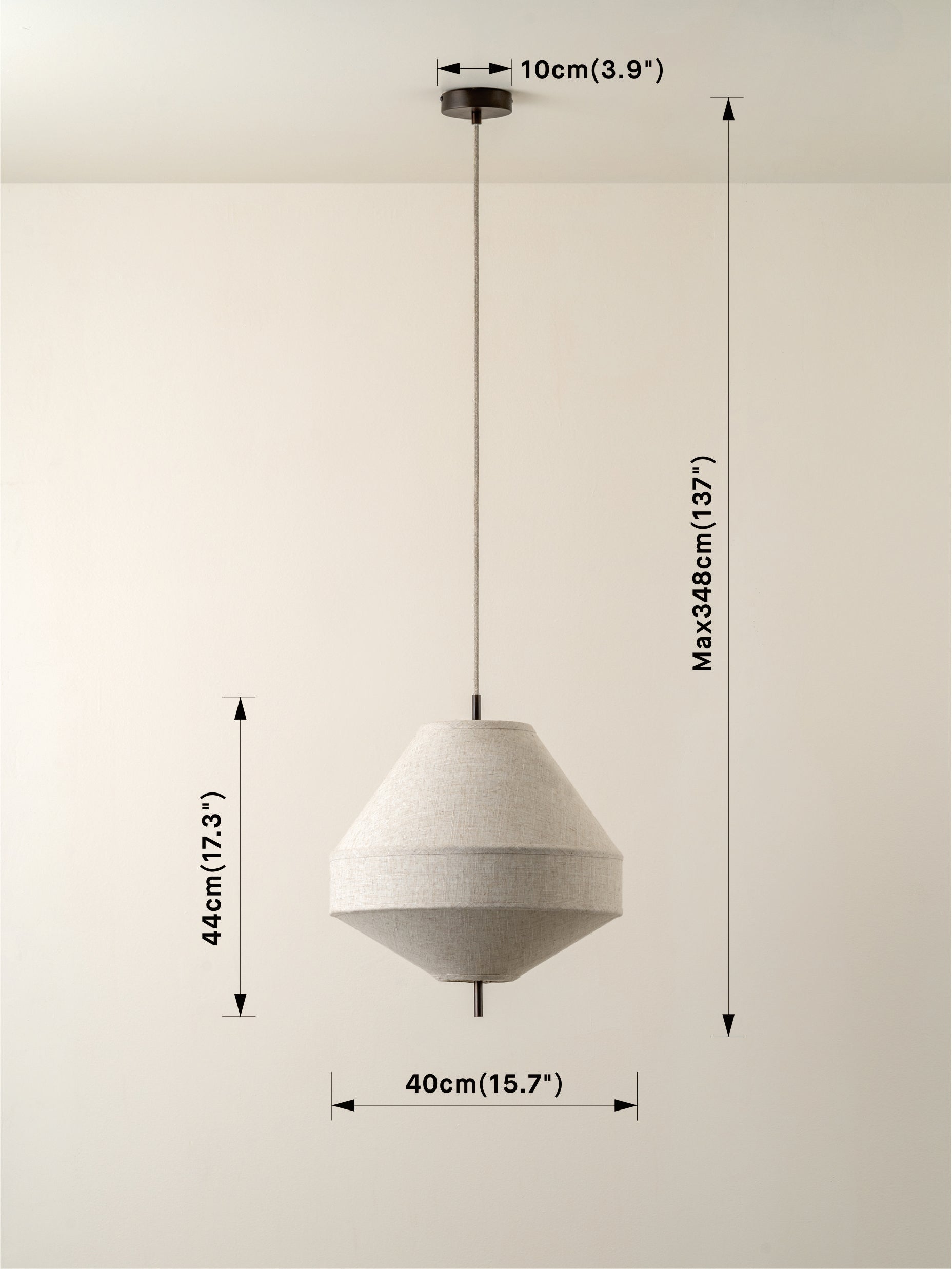 Solara | Gelaagde linnen hanglamp met bronzen afwerking 5