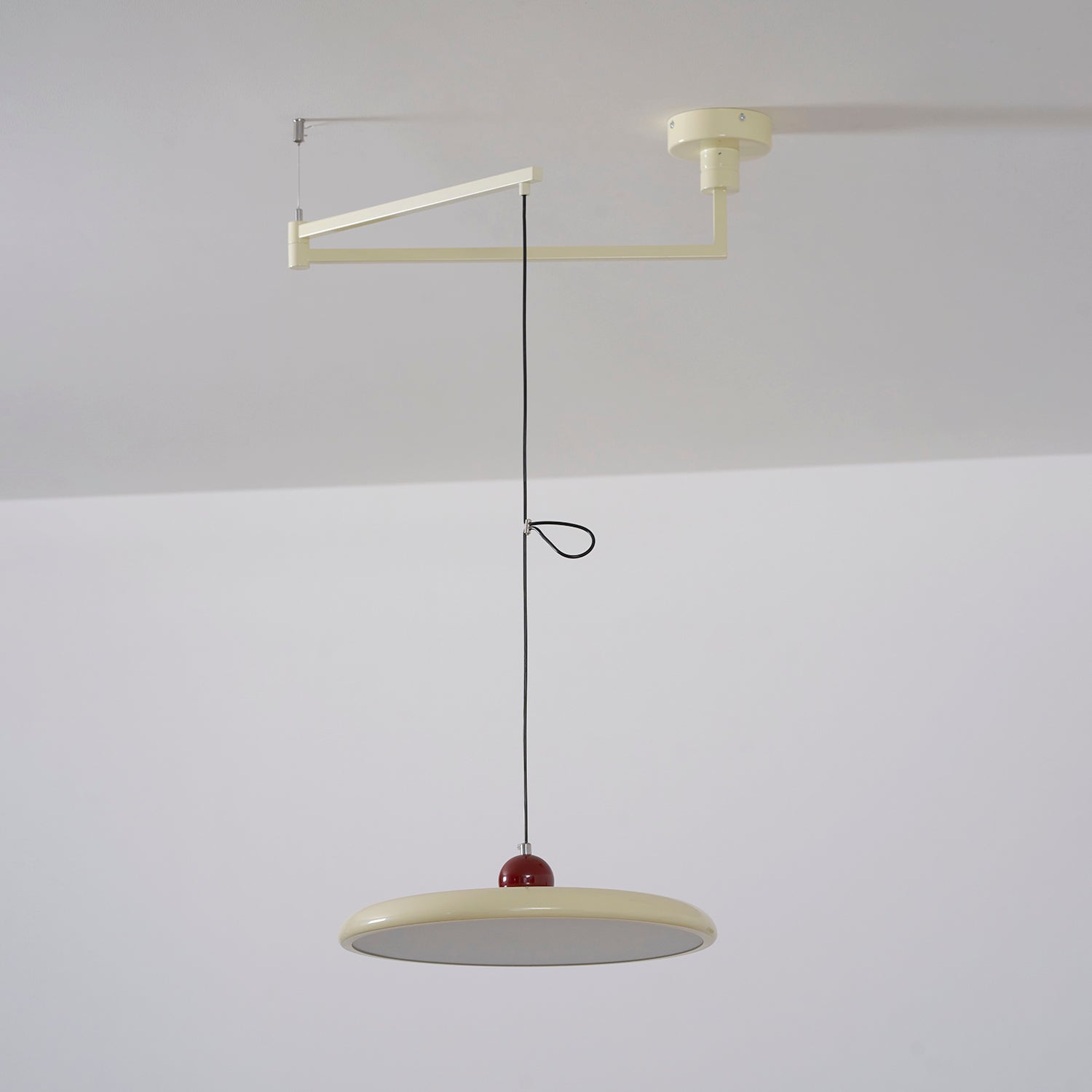Tizio | Verstelbare hanglamp met acryl schaduw 10