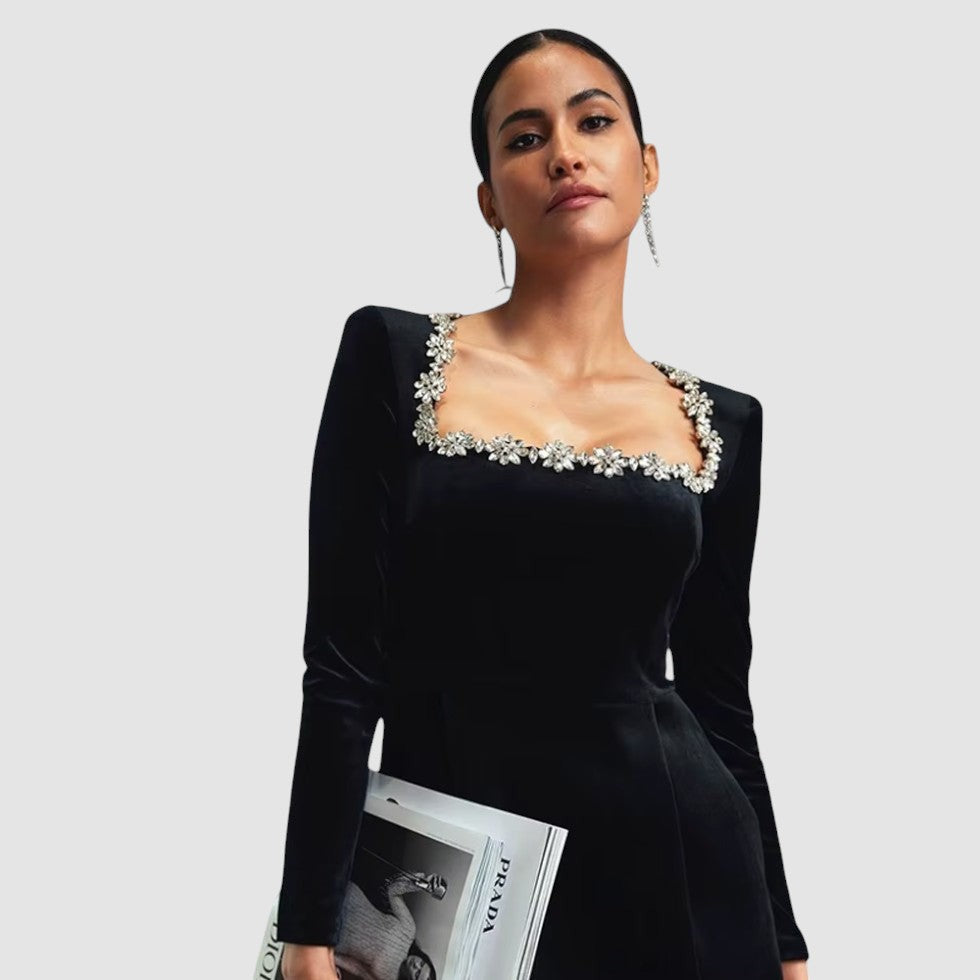 Mini-jurk van pluche fluweel met lange mouwen en bloemenhalslijn voor dames