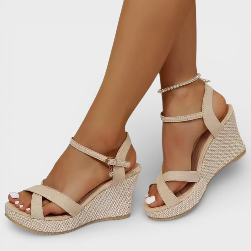 Zomerse platform sandalen | Lichtgewicht Romeins silhouet met sleehak 0