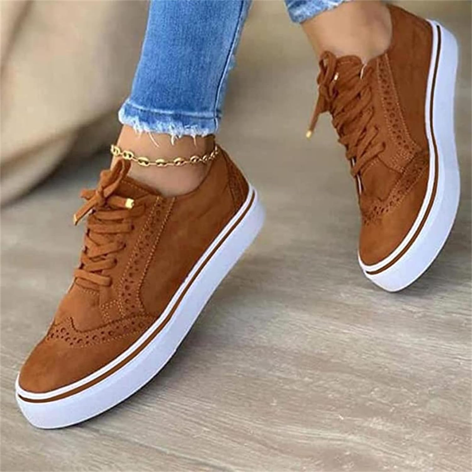 Anneke | Dames sneakers met plateauzool - view 7