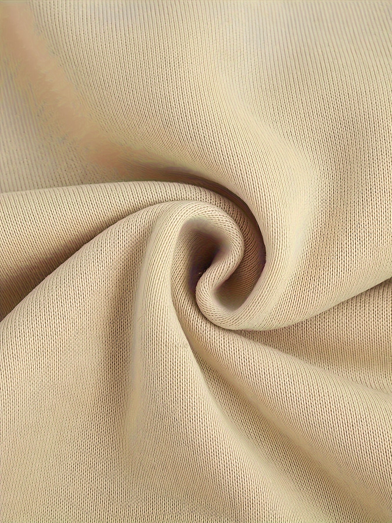 Trainingspak Dames. Trui. Joggingbroek. Set. Victoria Mae. Nederland. Belgie