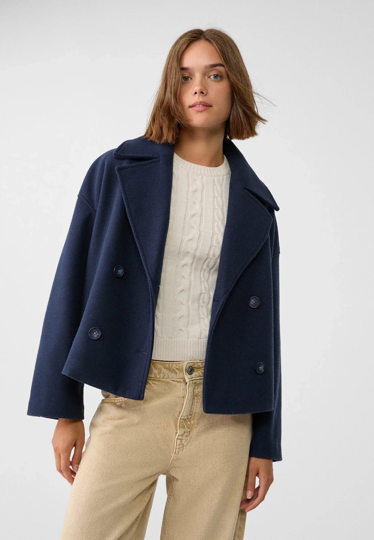 Famke | Korte damesjas met dubbele knoopsluiting - Marineblauw