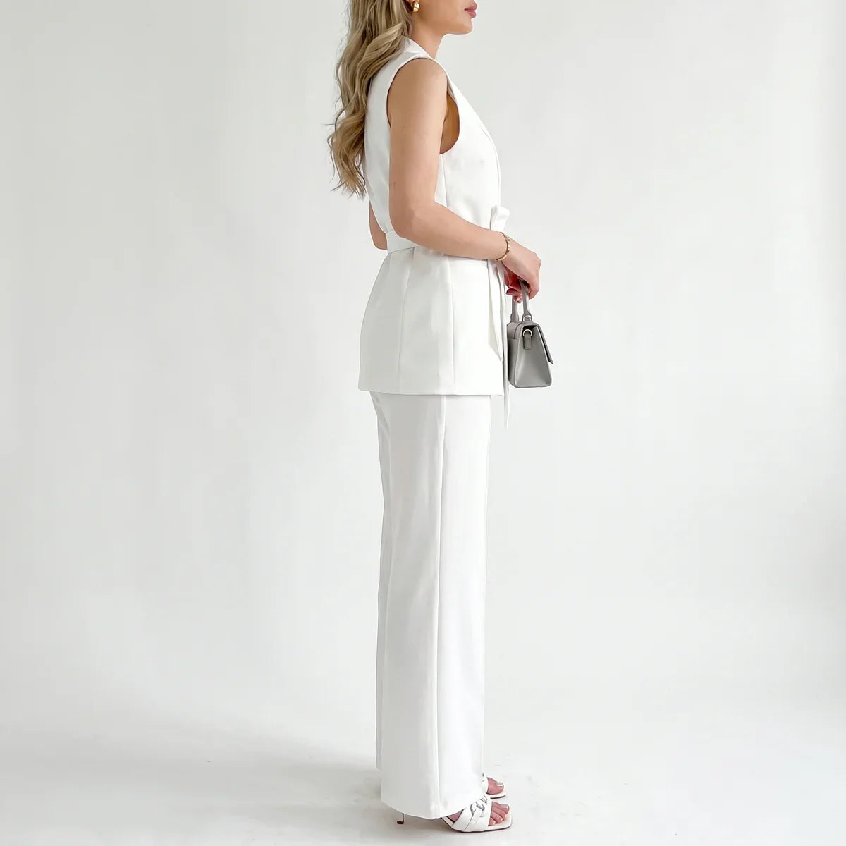 Feline | Mouwloos broekpak voor dames met riem - view 18