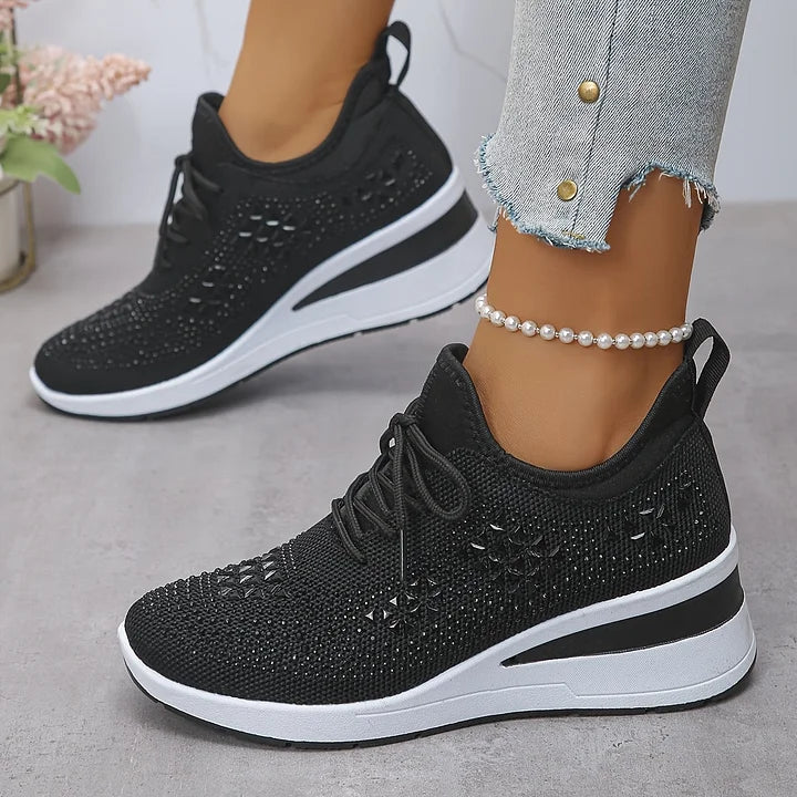 Floortje | Dames sneakers met sleehak - view 9