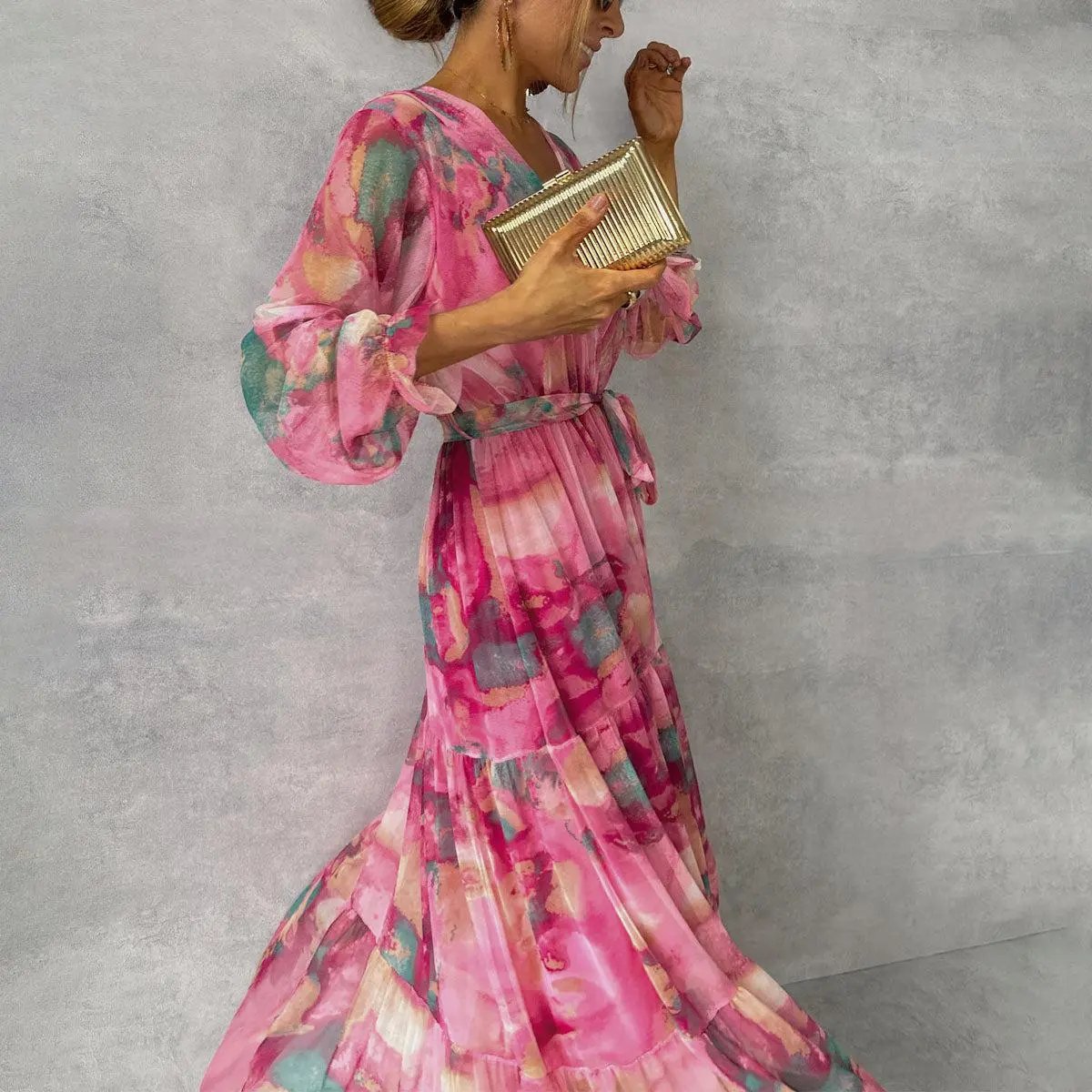 Hanna | Lange wikkeljurk met bloemenprint - Roze