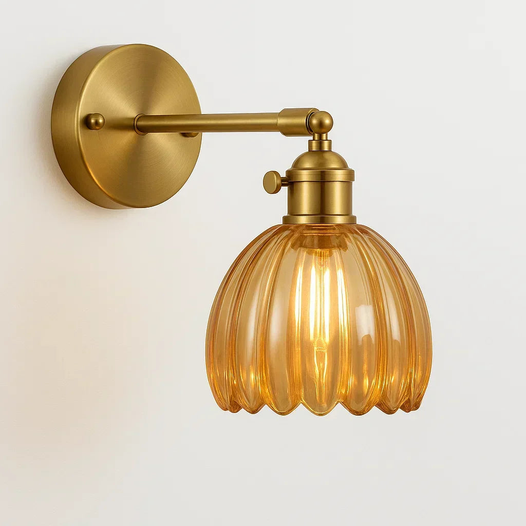 Jelte | Retro wandlamp met tulpvormige glazen kap - Amber