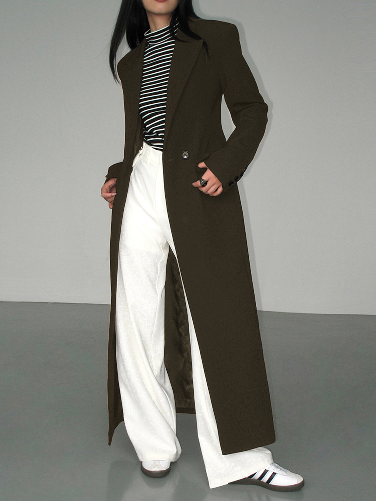 Louise | Lange blazermantel voor dames - Legergroen