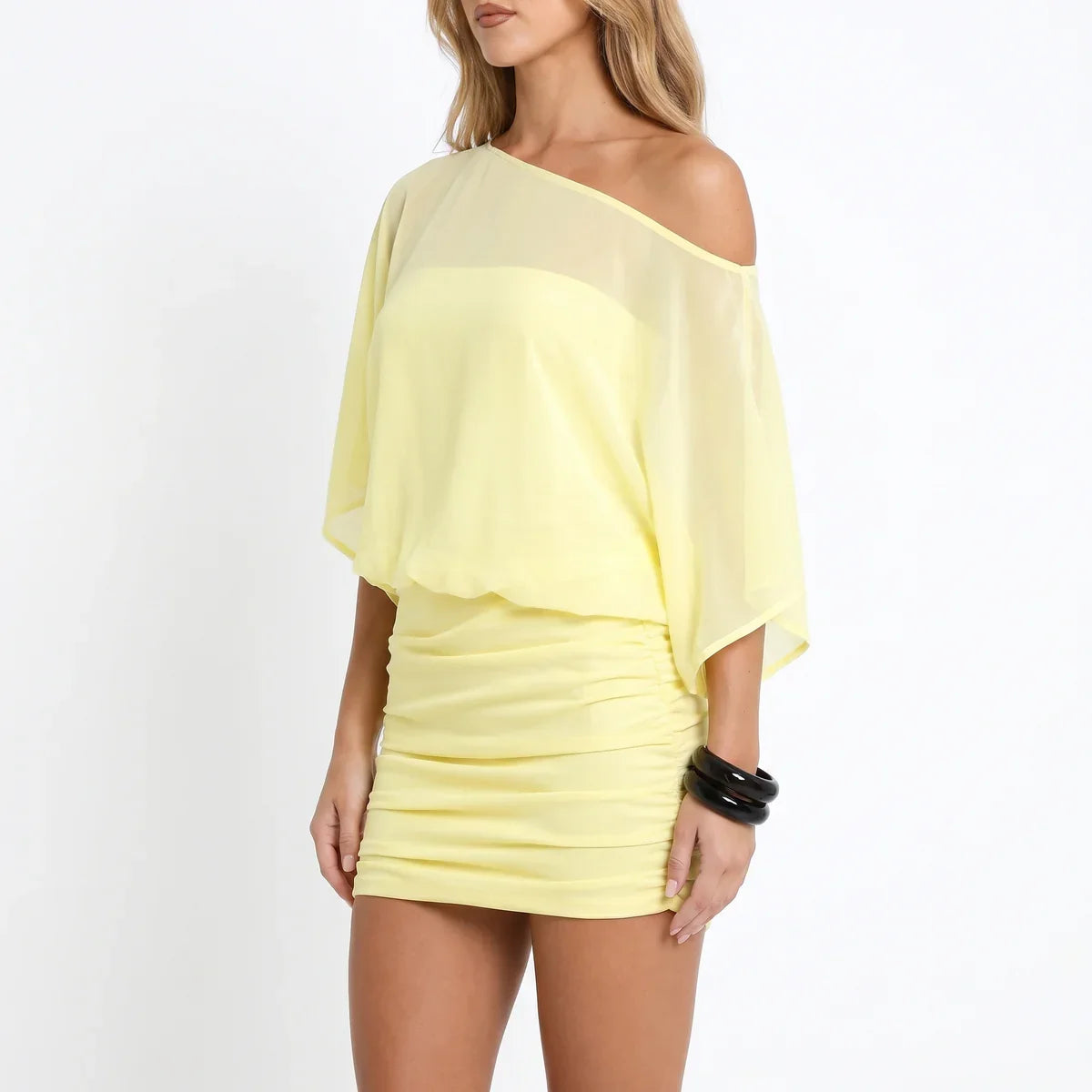 Lynn | Off-shoulder mini jurk met chiffon mouwen - Geel