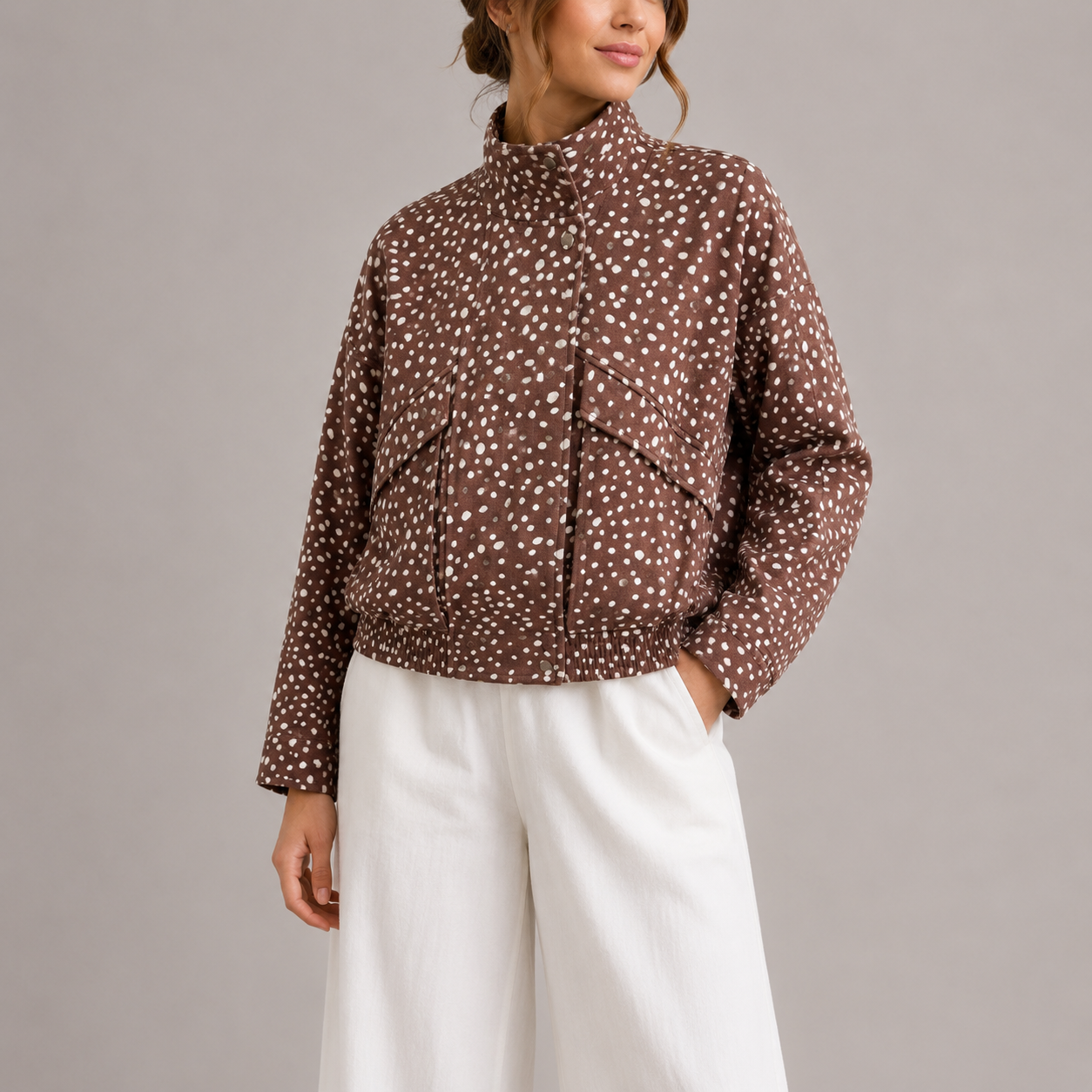 Maaike | Cropped bomberjas met stippen voor dames - Bruin