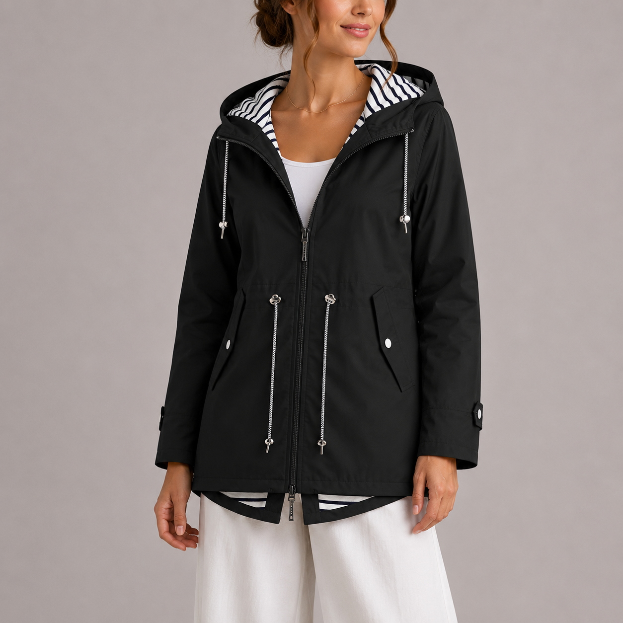 Nienke | Regenjas voor dames met capuchon - Zwart