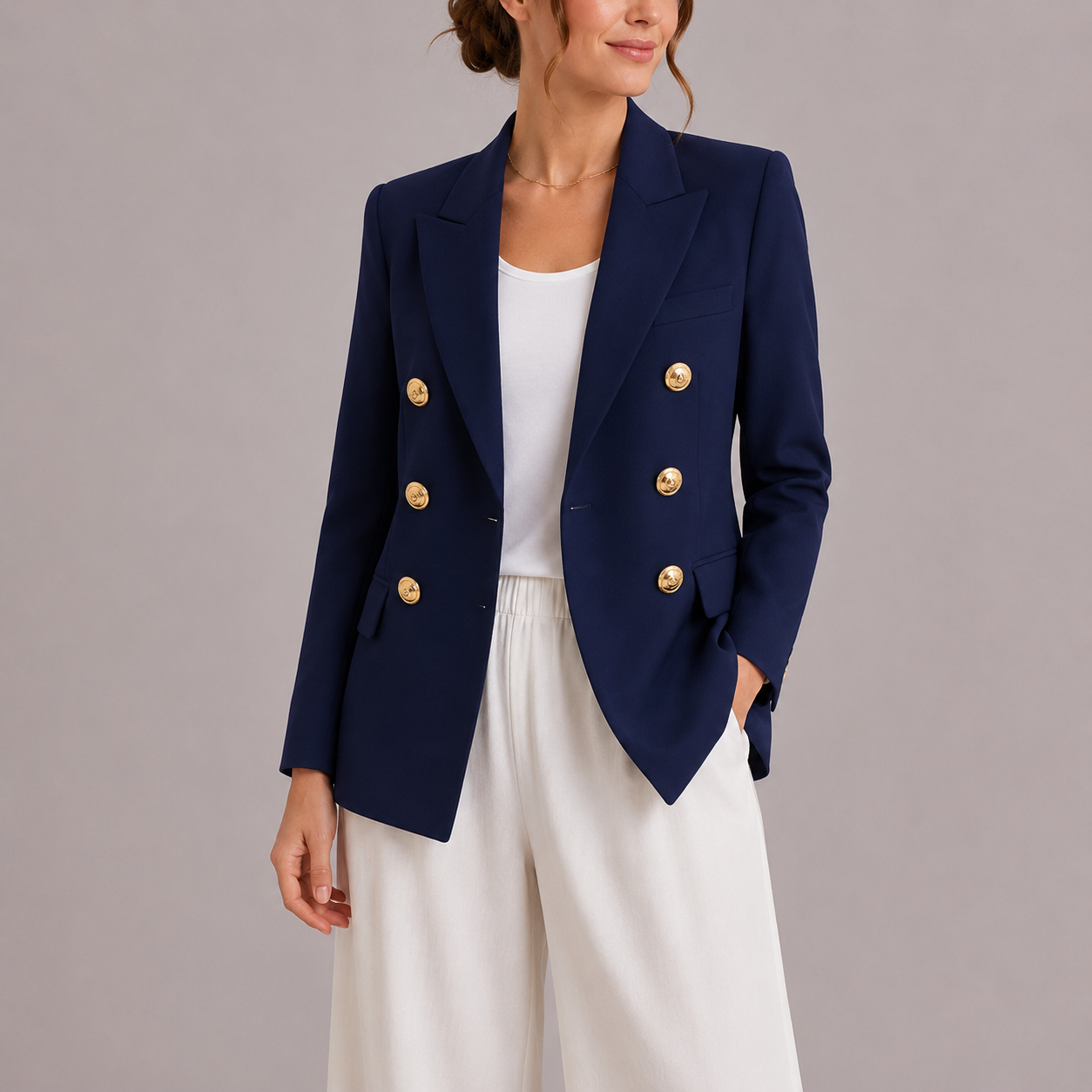 Nynke | Dubbelrij blazer met gouden knopen voor dames - Marineblauw