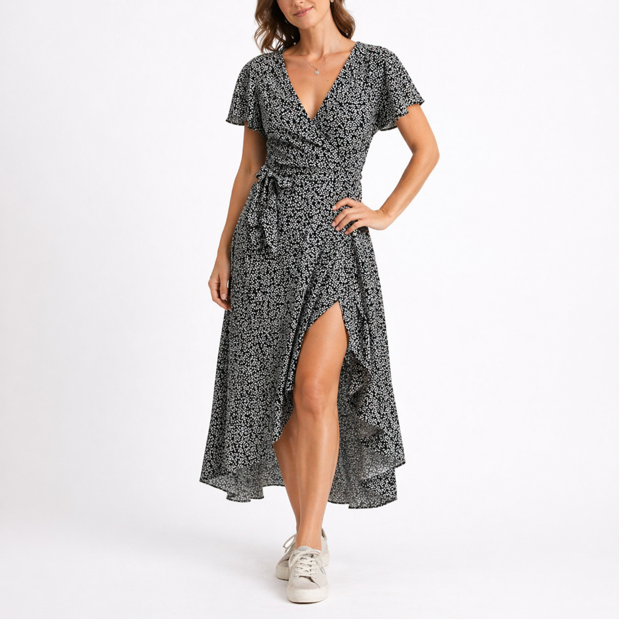 Sara | Zomerjurk dames met V-hals en bloemen - Zwart