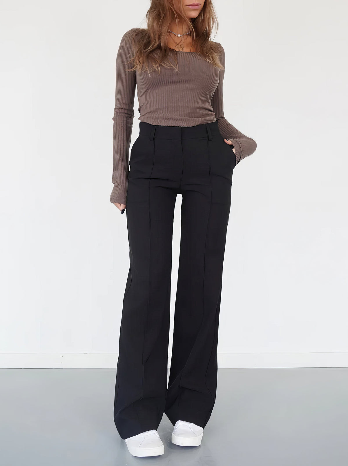 Sofie | Pantalon dames high waist met wijde pijp - Zwart