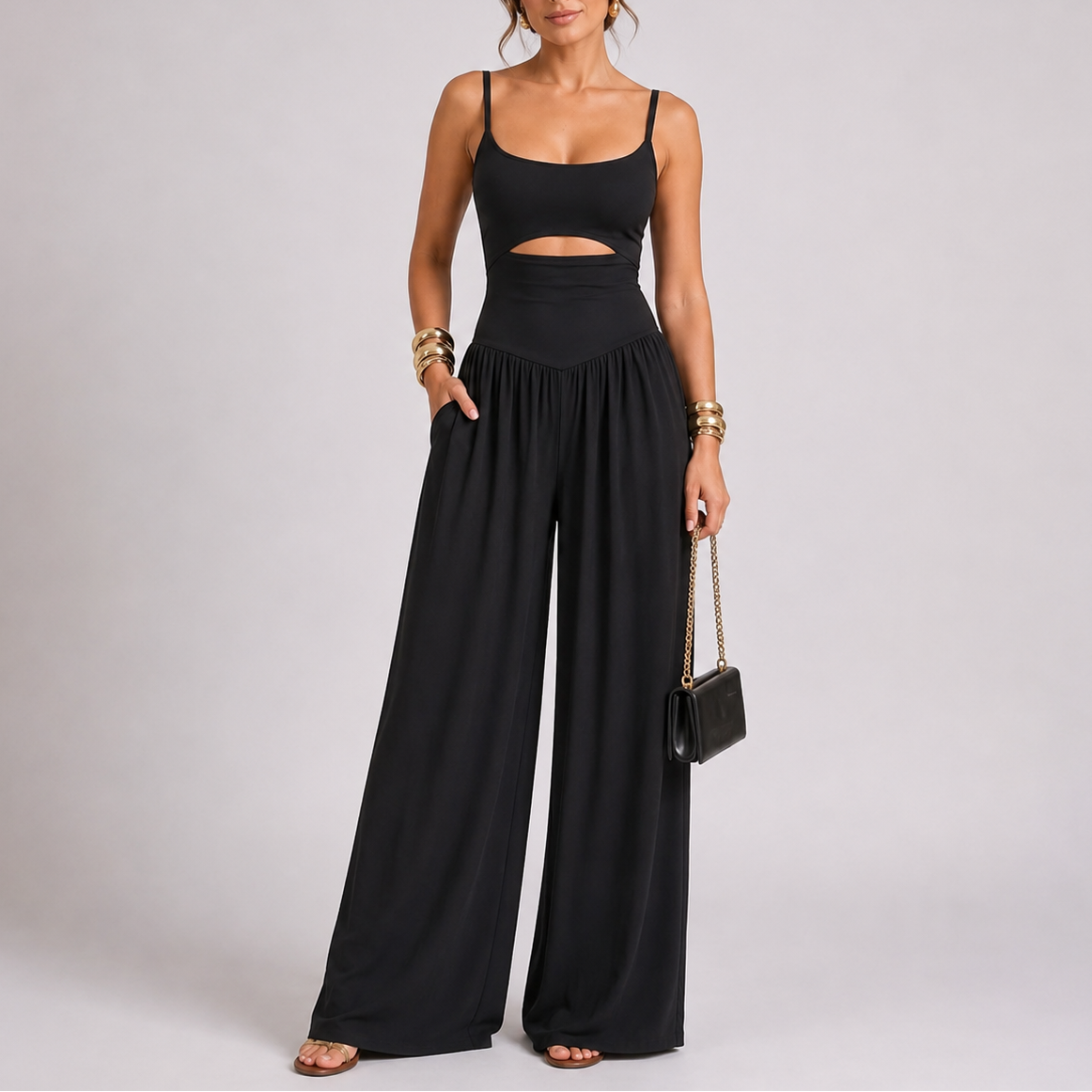 Suzanne | Wijde jumpsuit met cut-out voor dames - Zwart
